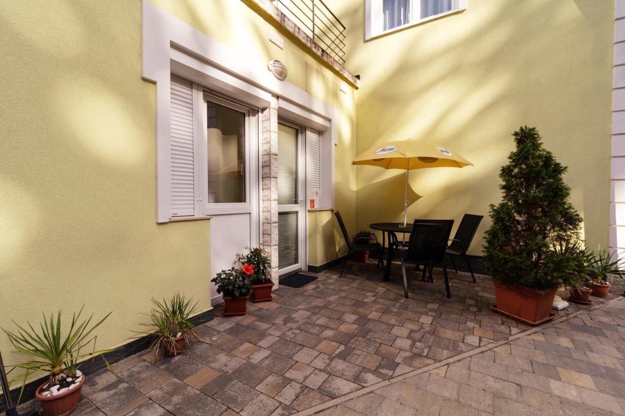 שיופוק Bella Villa מראה חיצוני תמונה