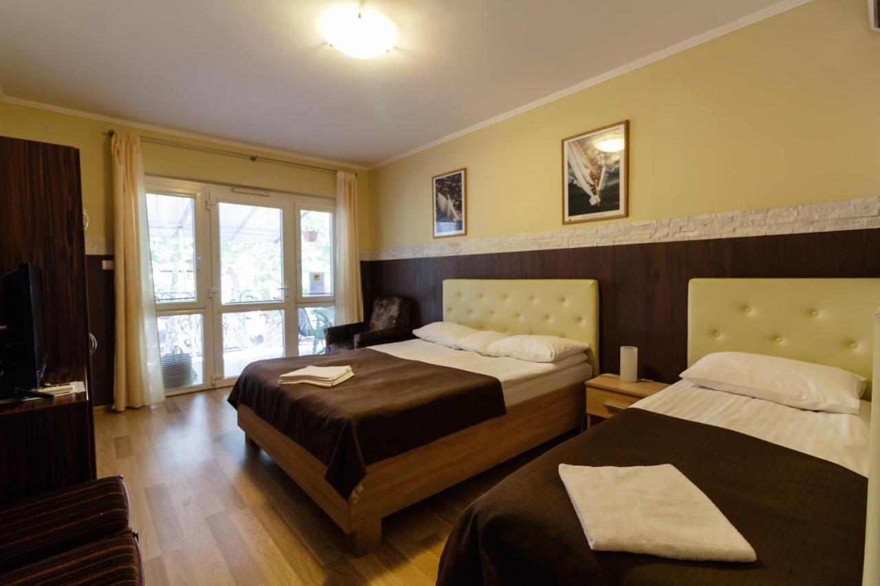 שיופוק Bella Villa מראה חיצוני תמונה