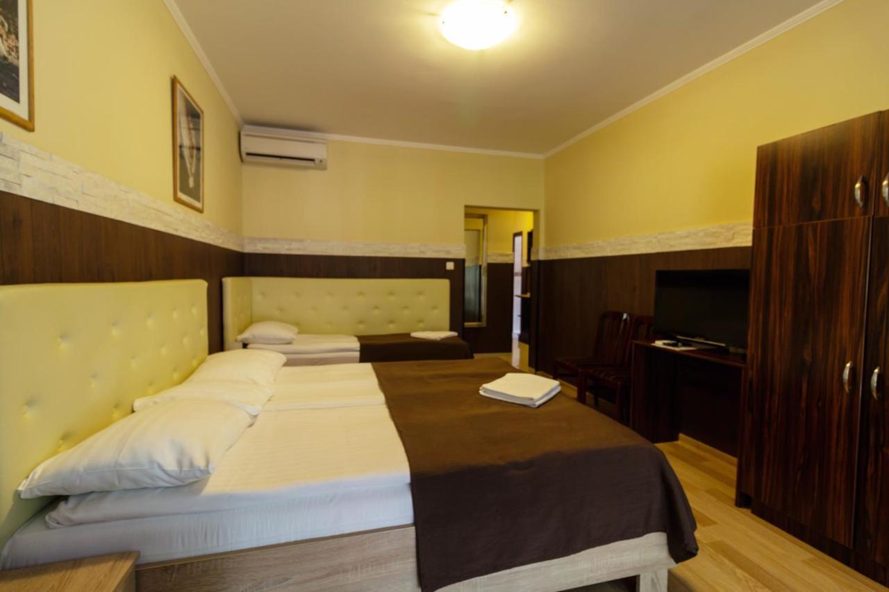 שיופוק Bella Villa מראה חיצוני תמונה
