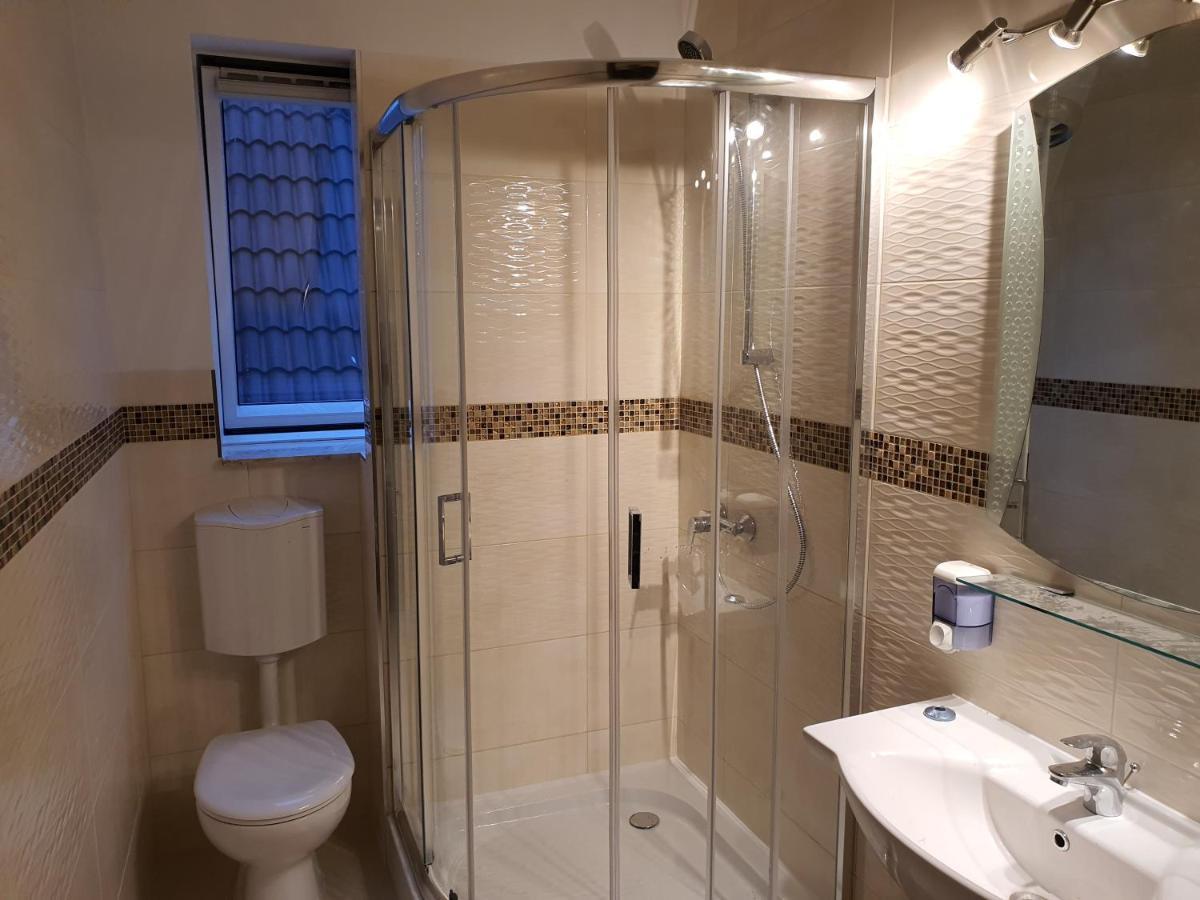 שיופוק Bella Villa מראה חיצוני תמונה